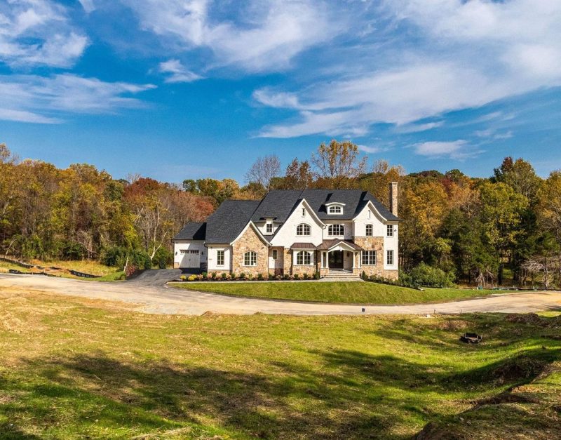 James McDonald Associate Architects Model A at Walker Road